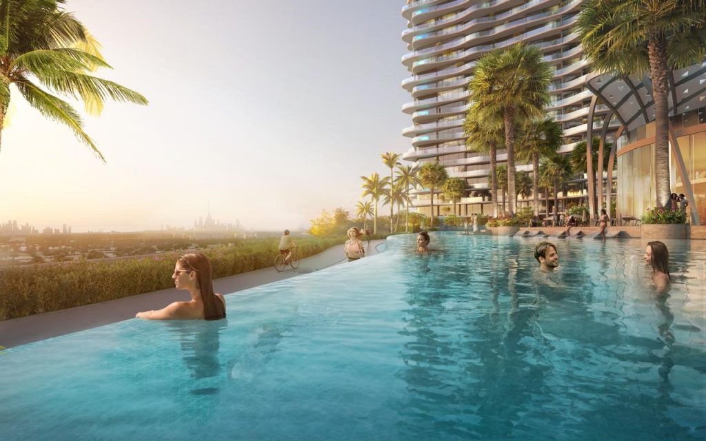 Lagoon-Style Pool & Sun Deck